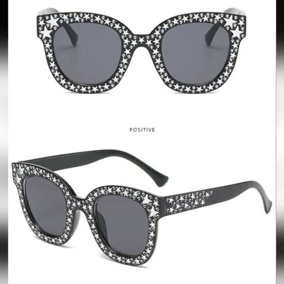COPY - Black & Silver Stars Fashion Sunglasses - Picture 3 of 4